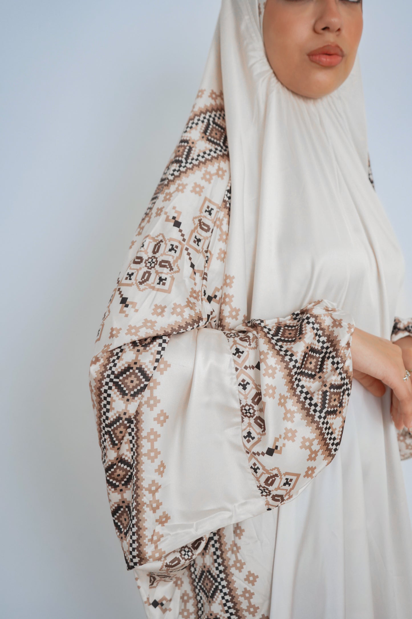 Royal  Pull-On Khimar