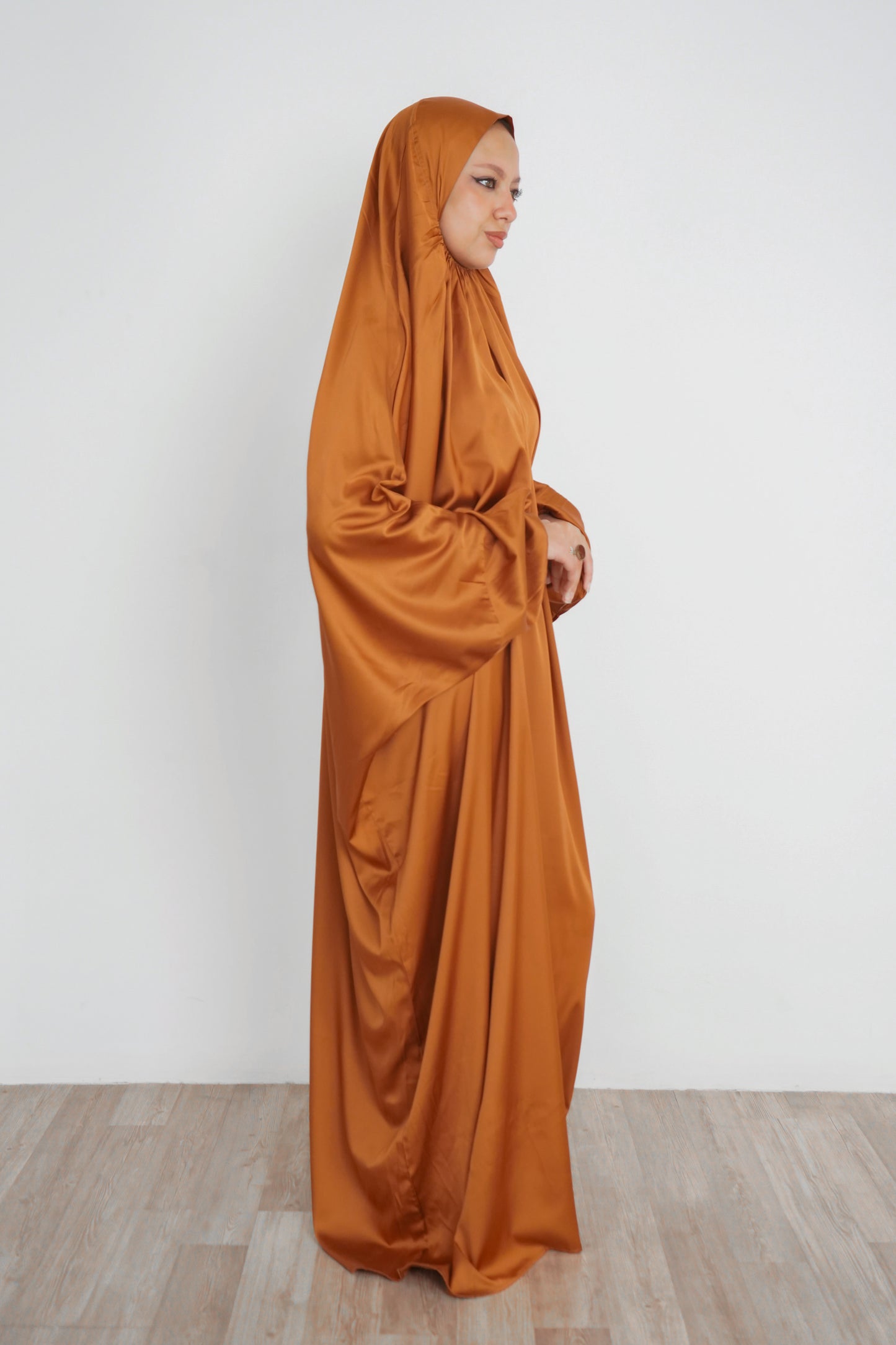 Golden Pull-On Khimar