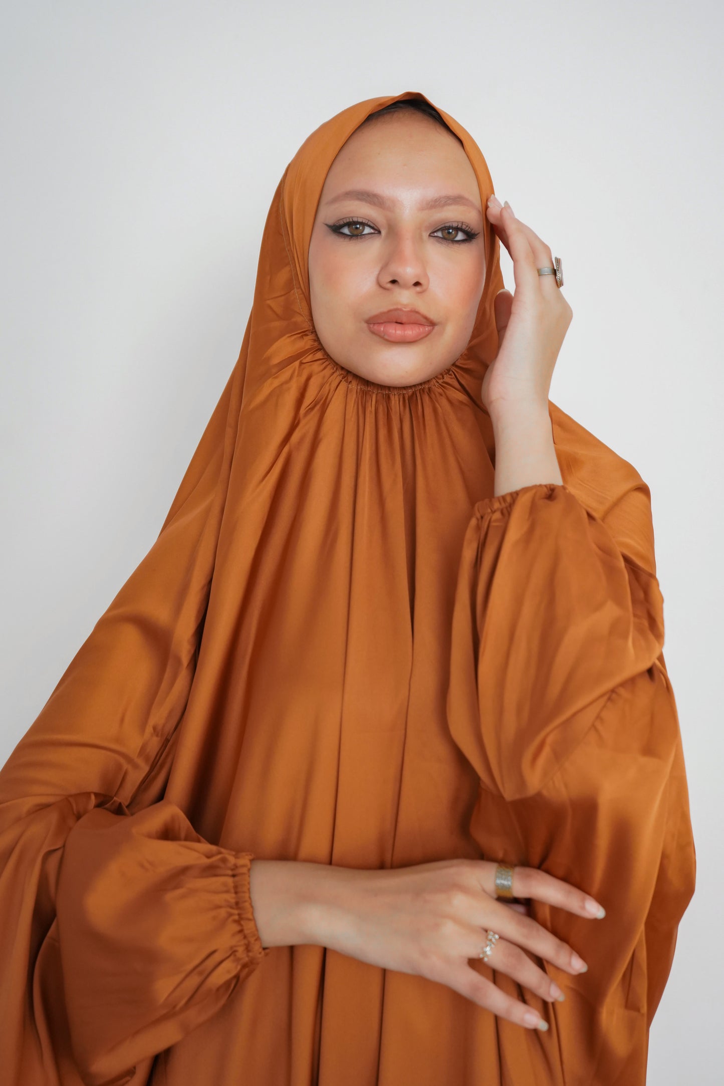 Golden Pull-On Khimar