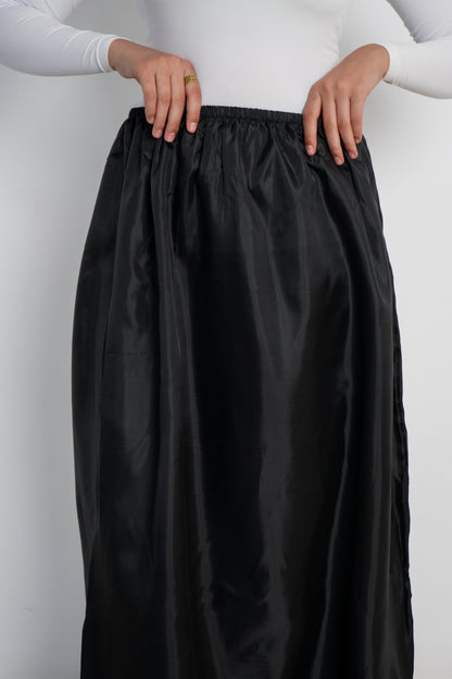 Portable Skirt - Black
