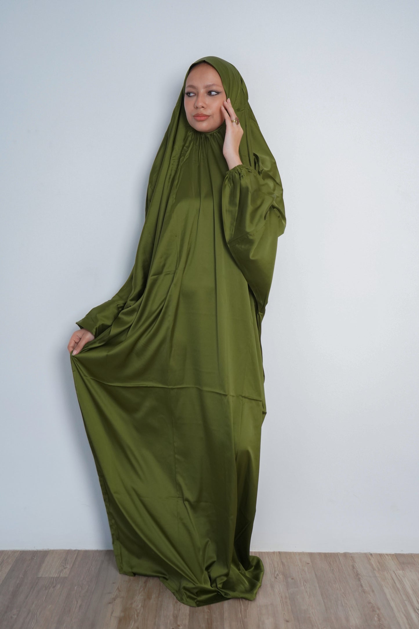 Olive Pull-On Khimar